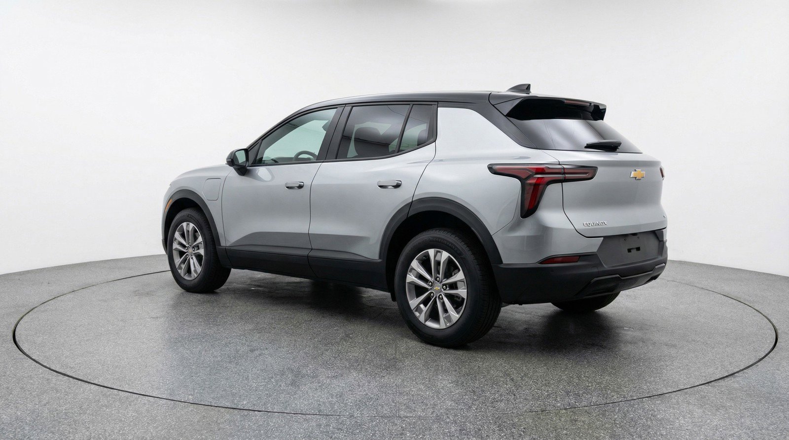 Used 2025 Chevrolet Equinox LT FWD image 6