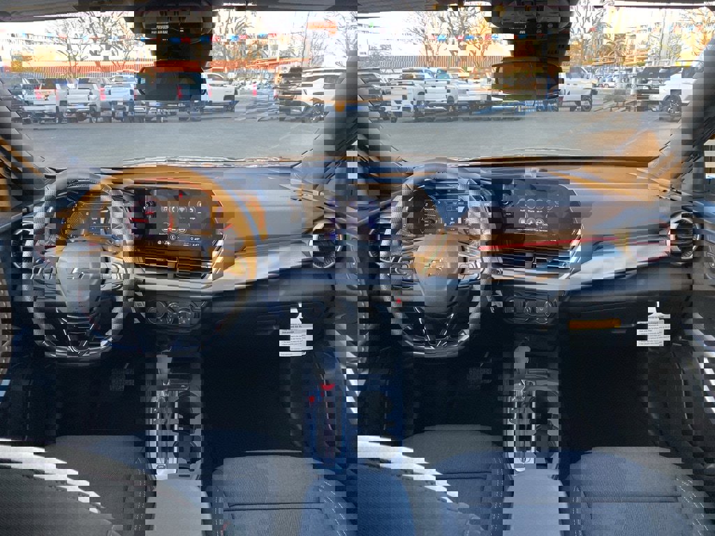 New 2026 Chevrolet Trax RS w/ Sunroof Package image 33