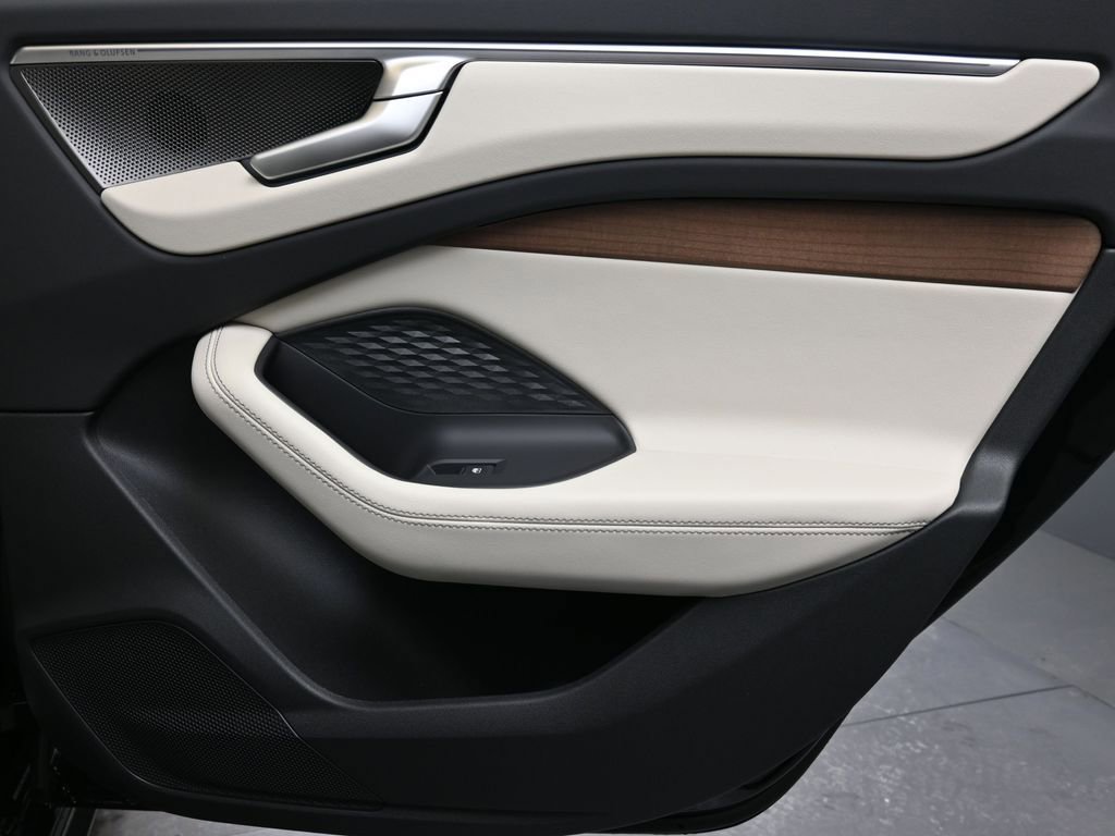 New 2026 Audi A6 Premium Plus image 14