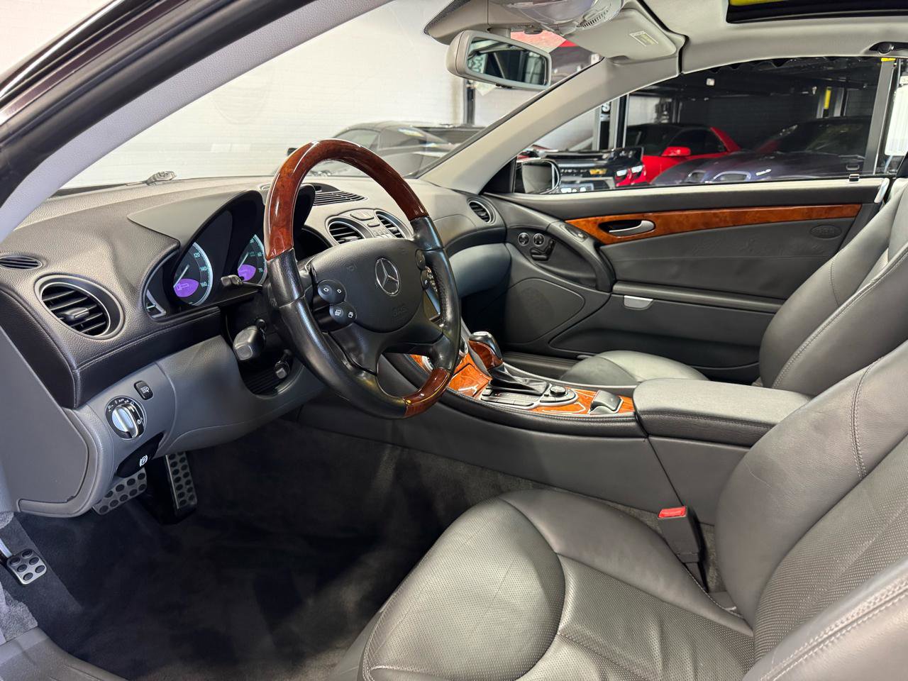 Used 2004 Mercedes-Benz SL 500 image 52