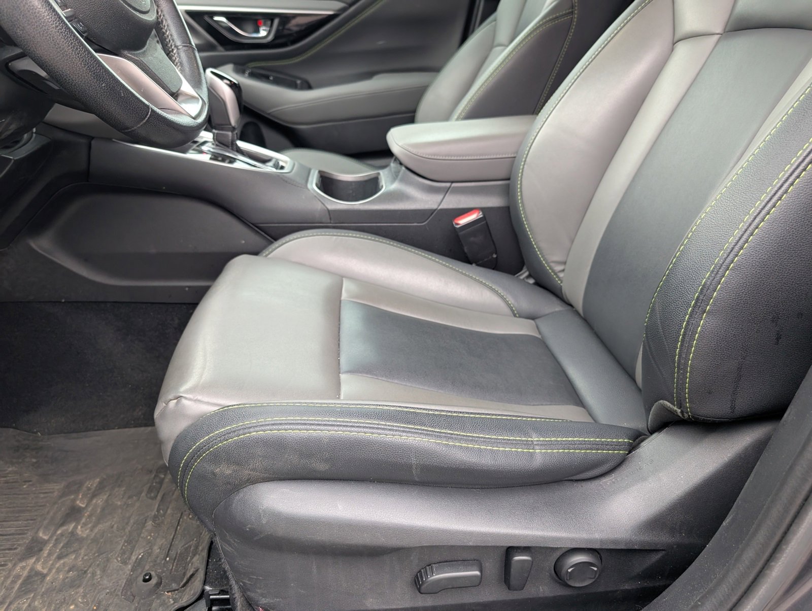 Used 2021 Subaru Outback Onyx Edition XT image 7