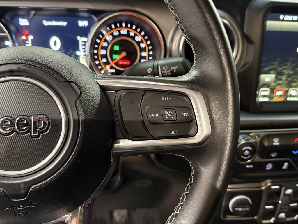 Used 2022 Jeep Gladiator Overland image 18