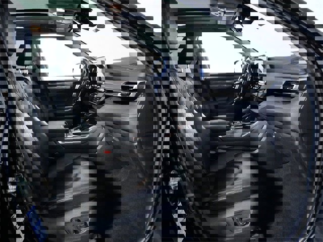 Used 2020 Toyota Highlander Platinum image 10