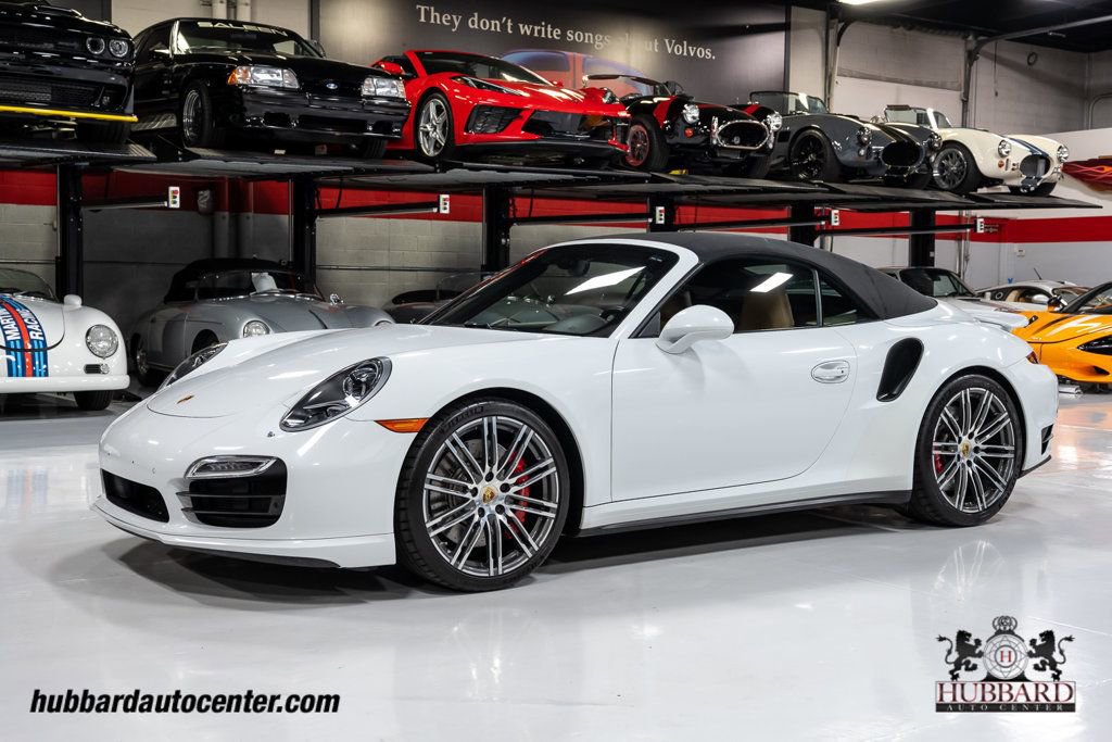 Used 2015 Porsche 911 4 Cabriolet image 12