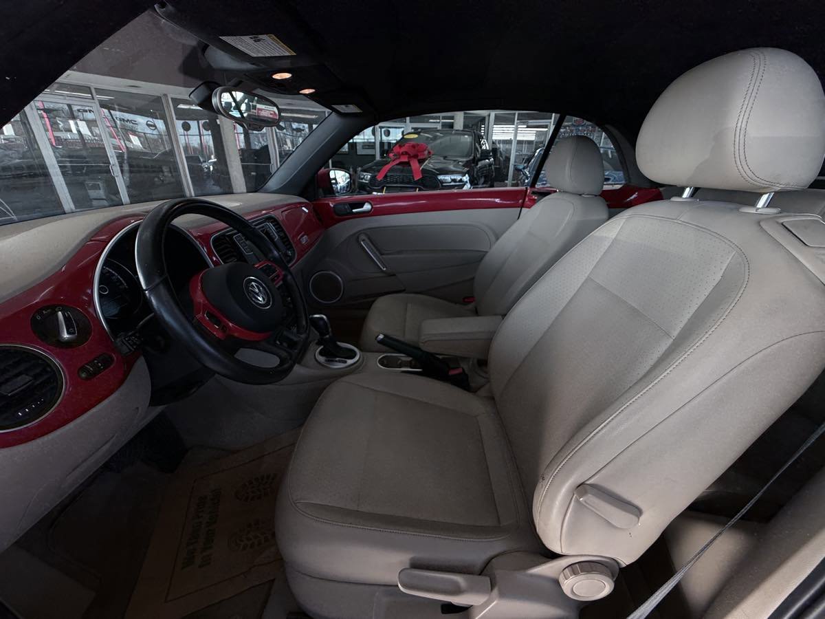 Used 2016 Volkswagen Beetle 1.8T S image 23