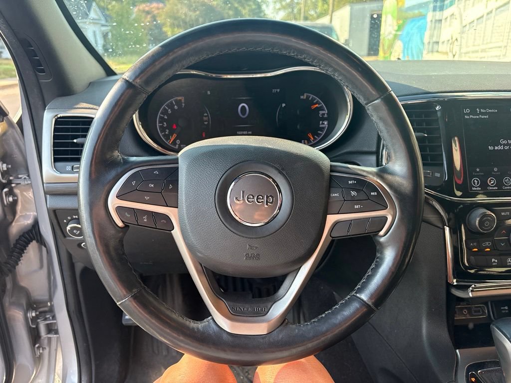 Used 2021 Jeep Grand Cherokee Laredo X RWD image 13
