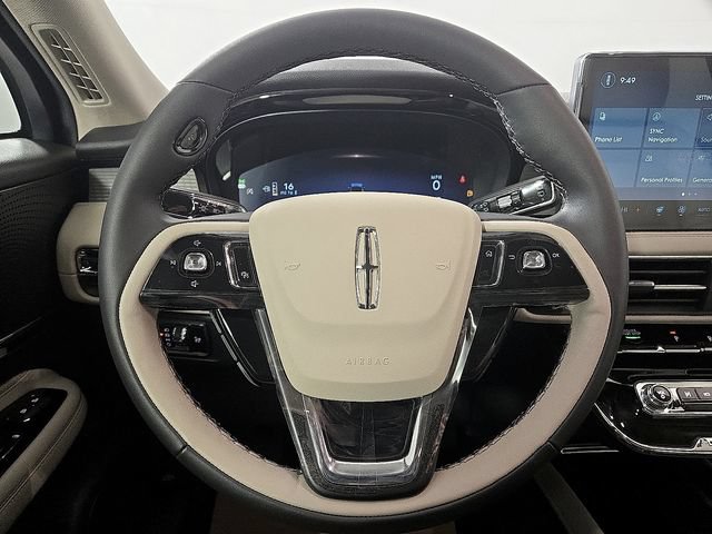 New 2026 Lincoln Corsair Premiere FWD image 16