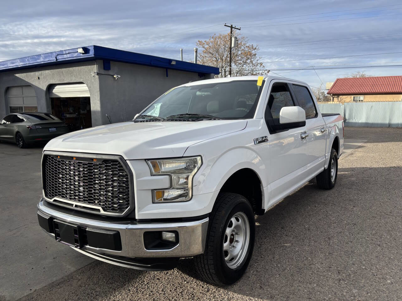 Used 2016 Ford F150 XLT image 4