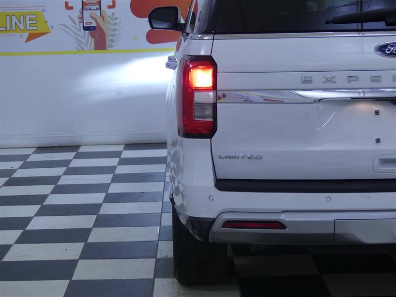 Used 2022 Ford Expedition Max Limited image 32