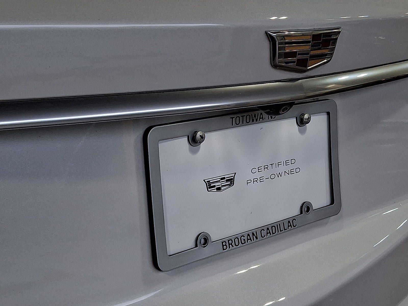 Certified 2023 Cadillac XT6 Premium Luxury AWD/4WD image 33