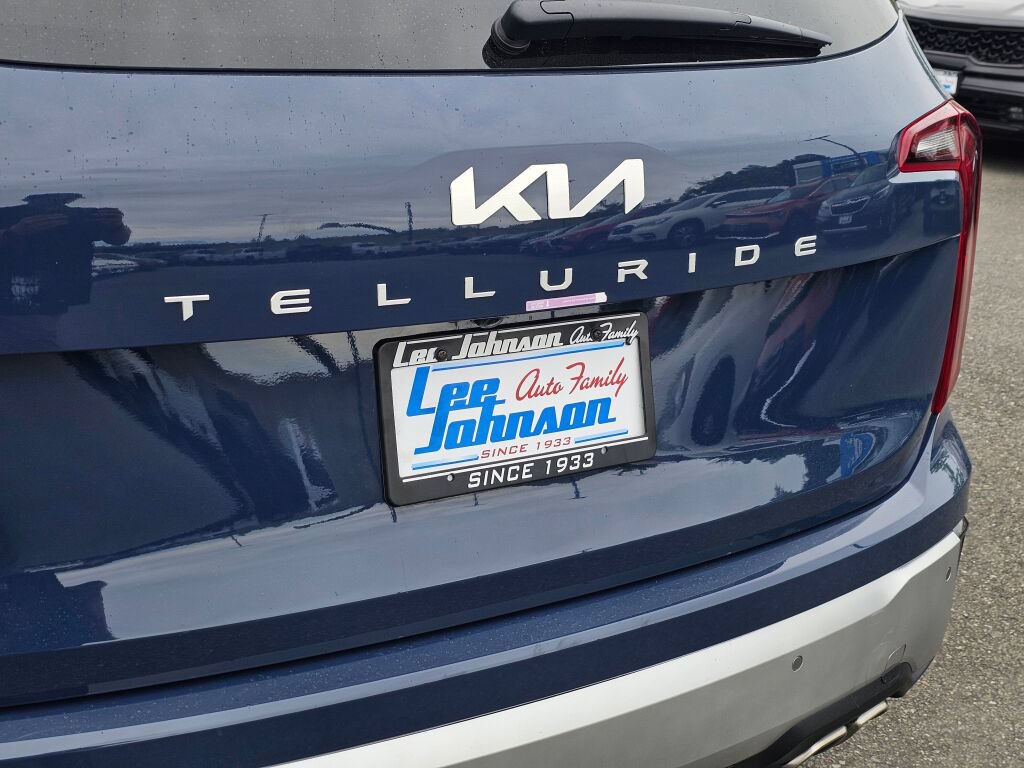 Certified 2024 Kia Telluride S FWD image 25
