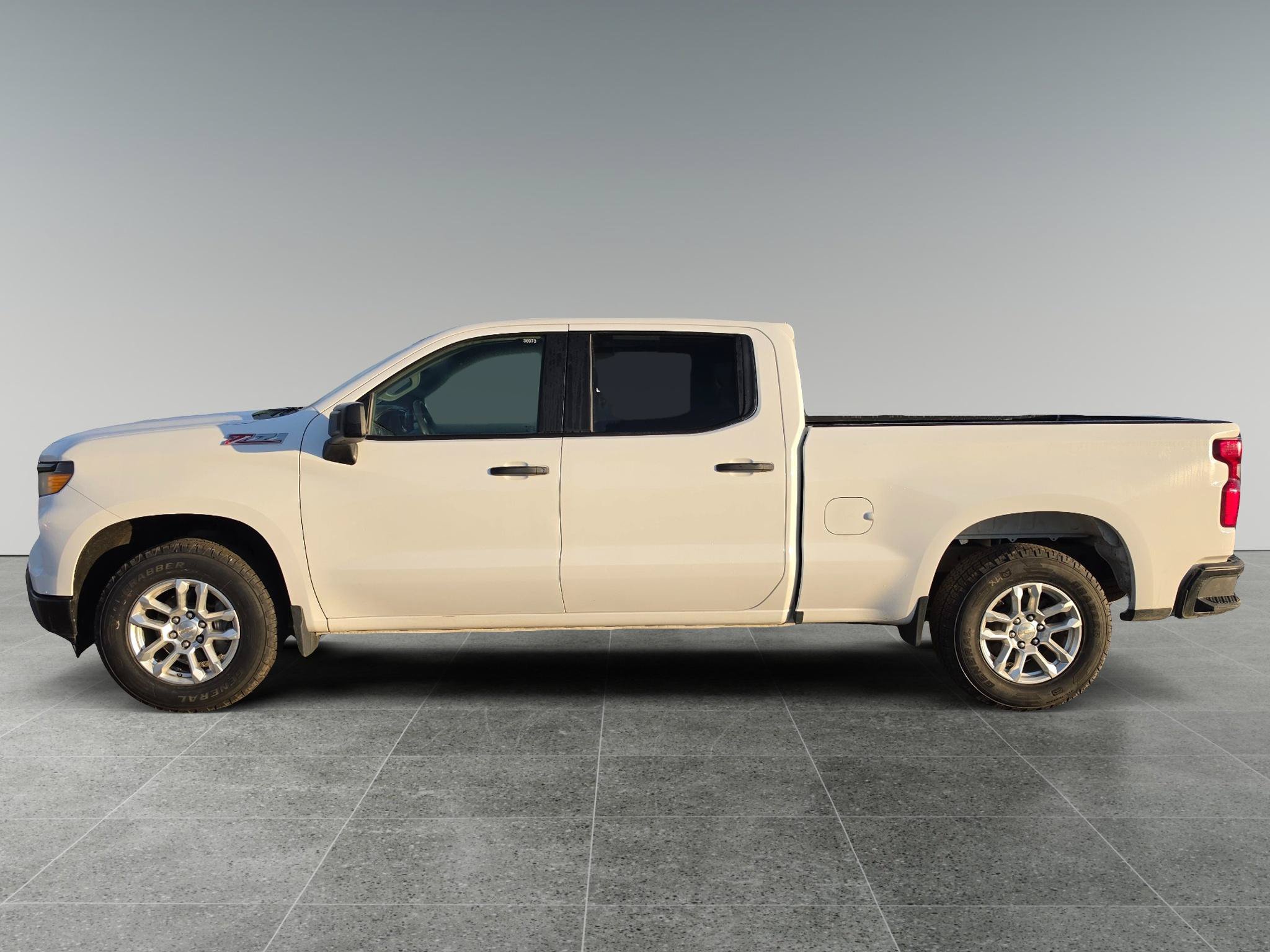 Used 2023 Chevrolet Silverado 1500 W/T w/ WT Value Package AWD/4WD image 2