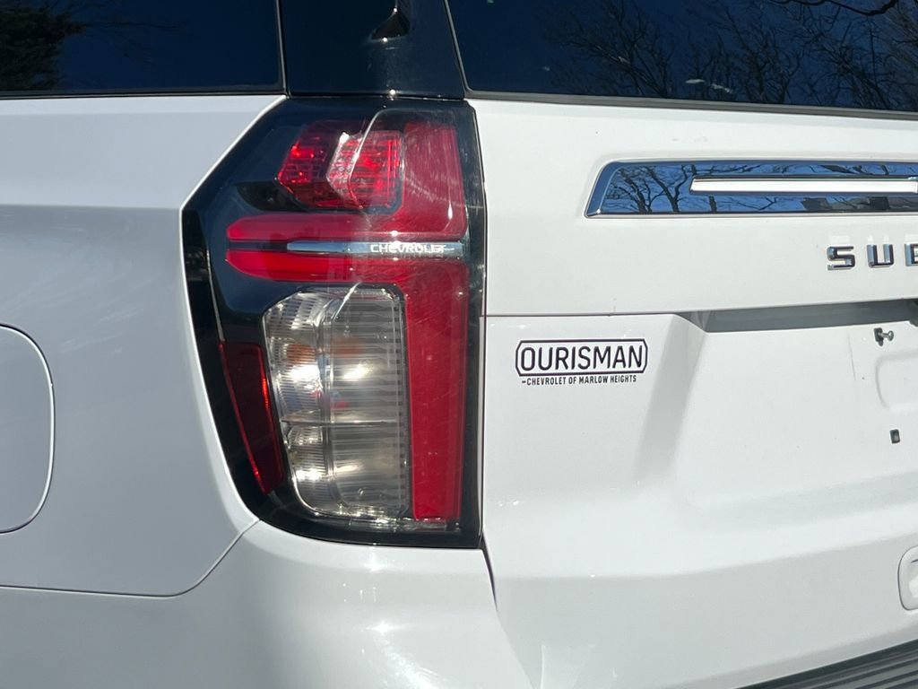 Used 2023 Chevrolet Suburban Premier AWD/4WD image 7