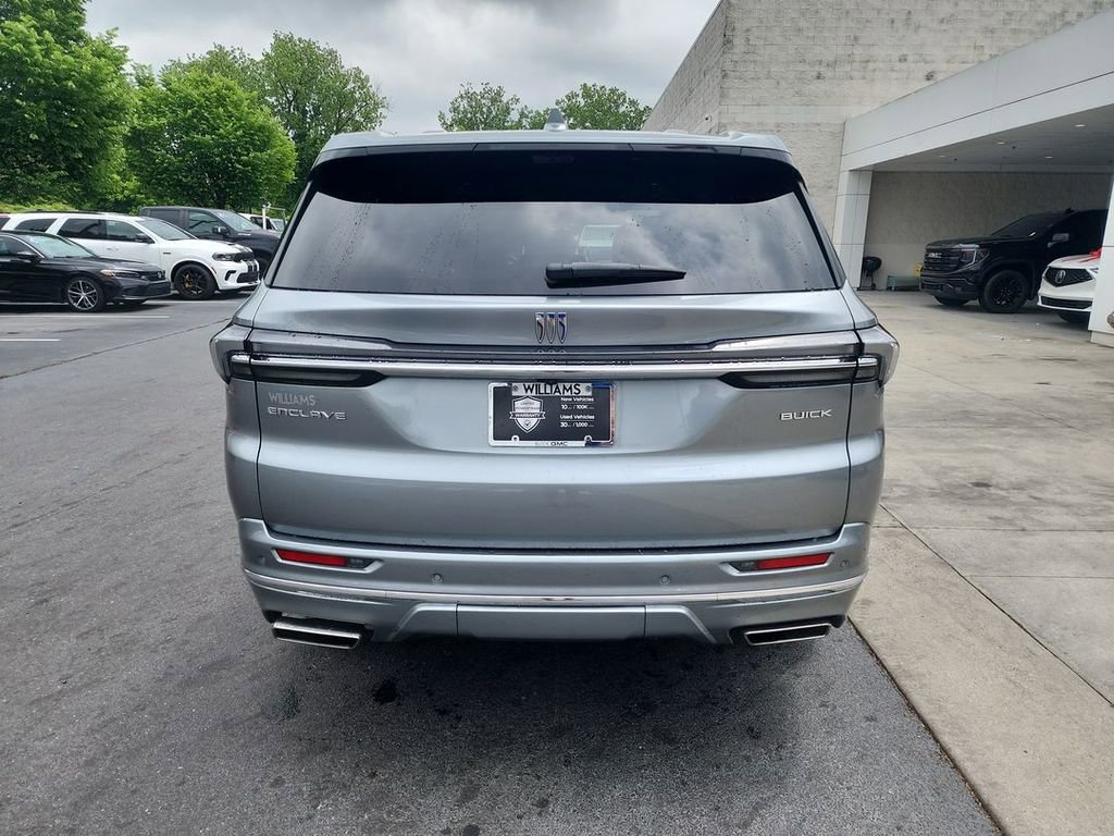 Certified 2025 Buick Enclave Avenir w/ Super Cruise Package AWD/4WD image 7