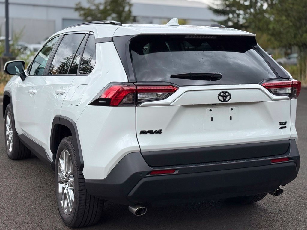 Used 2025 Toyota RAV4 XLE Premium w/ Weather Package AWD/4WD image 3