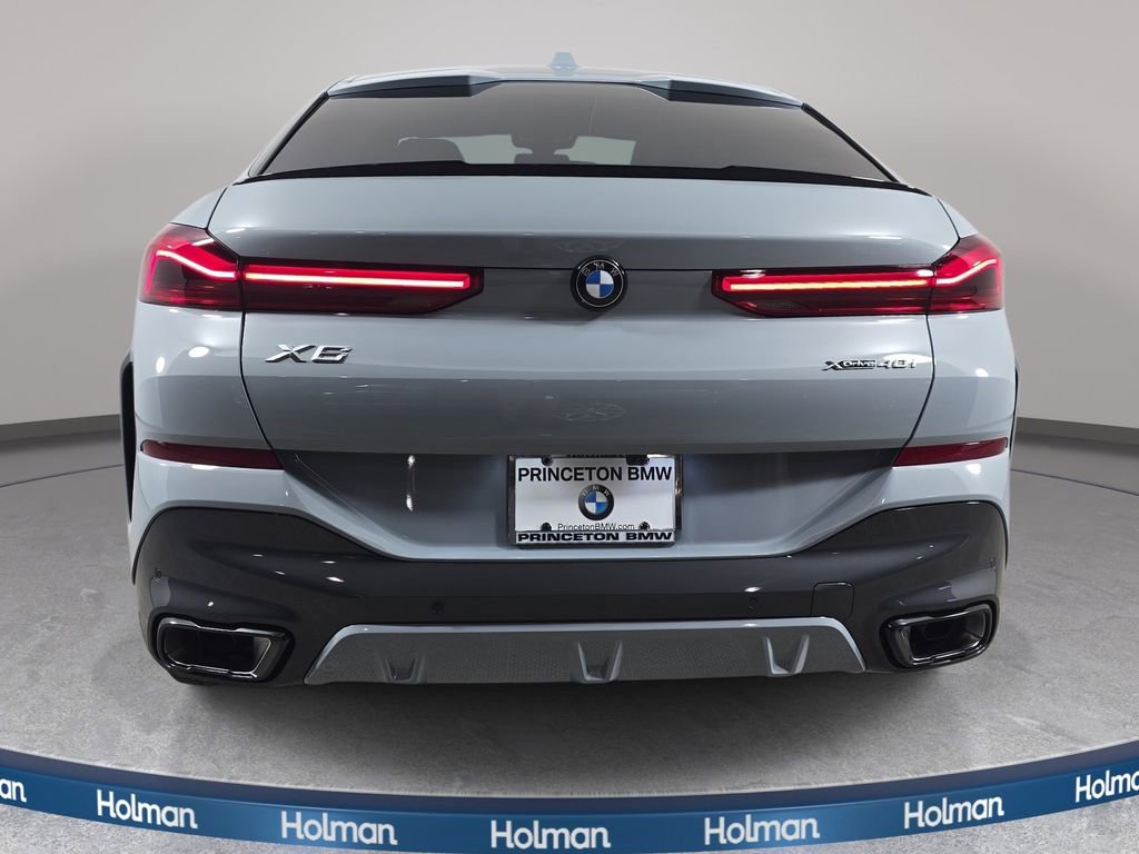 New 2026 BMW X6 xDrive40i w/ Climate Comfort Package image 6