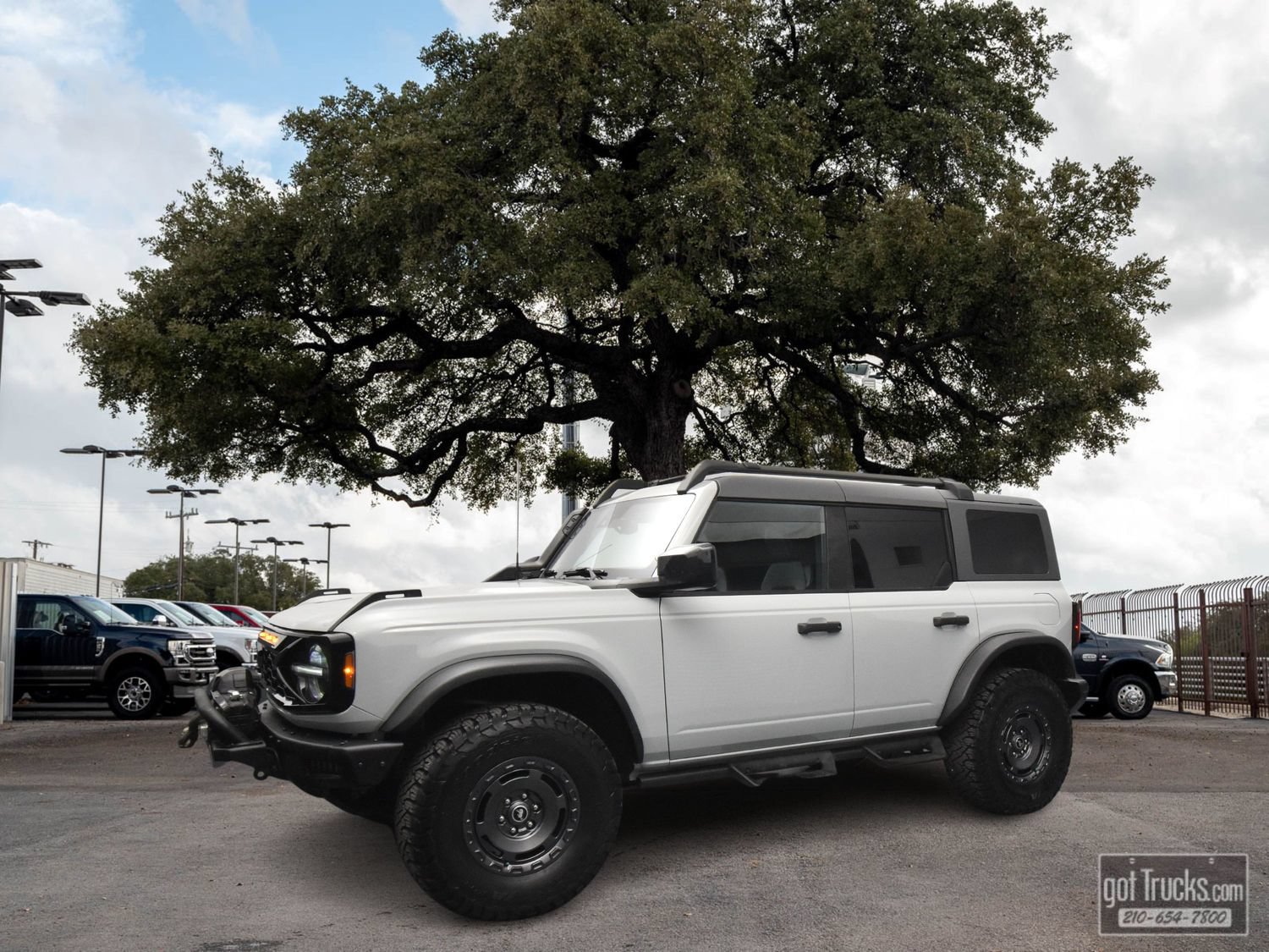 Used 2024 Ford Bronco Everglades AWD/4WD video 1