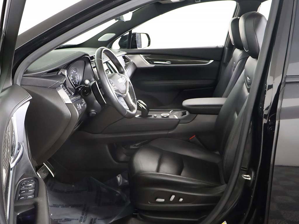 Used 2022 Cadillac XT5 Sportv w/ Technology Package image 28