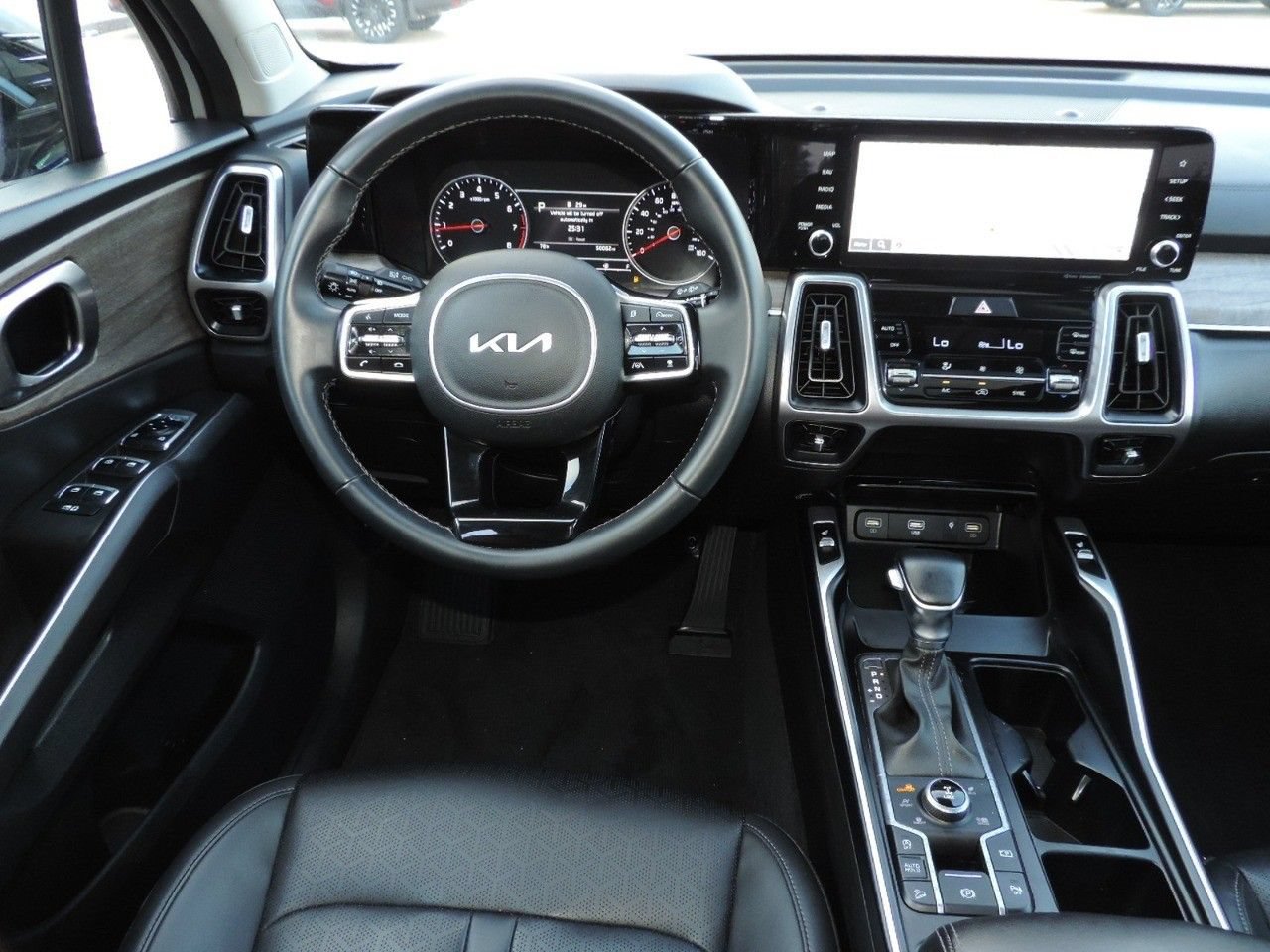 Used 2023 Kia Sorento X-Line EX AWD/4WD image 25