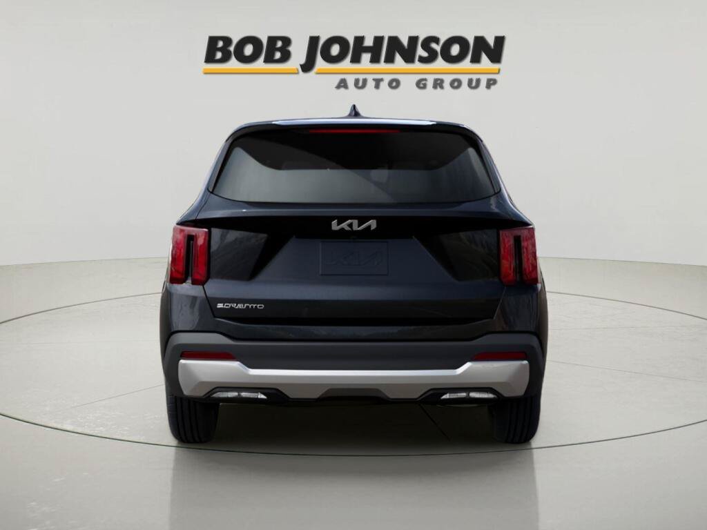 New 2026 Kia Sorento LX FWD image 5