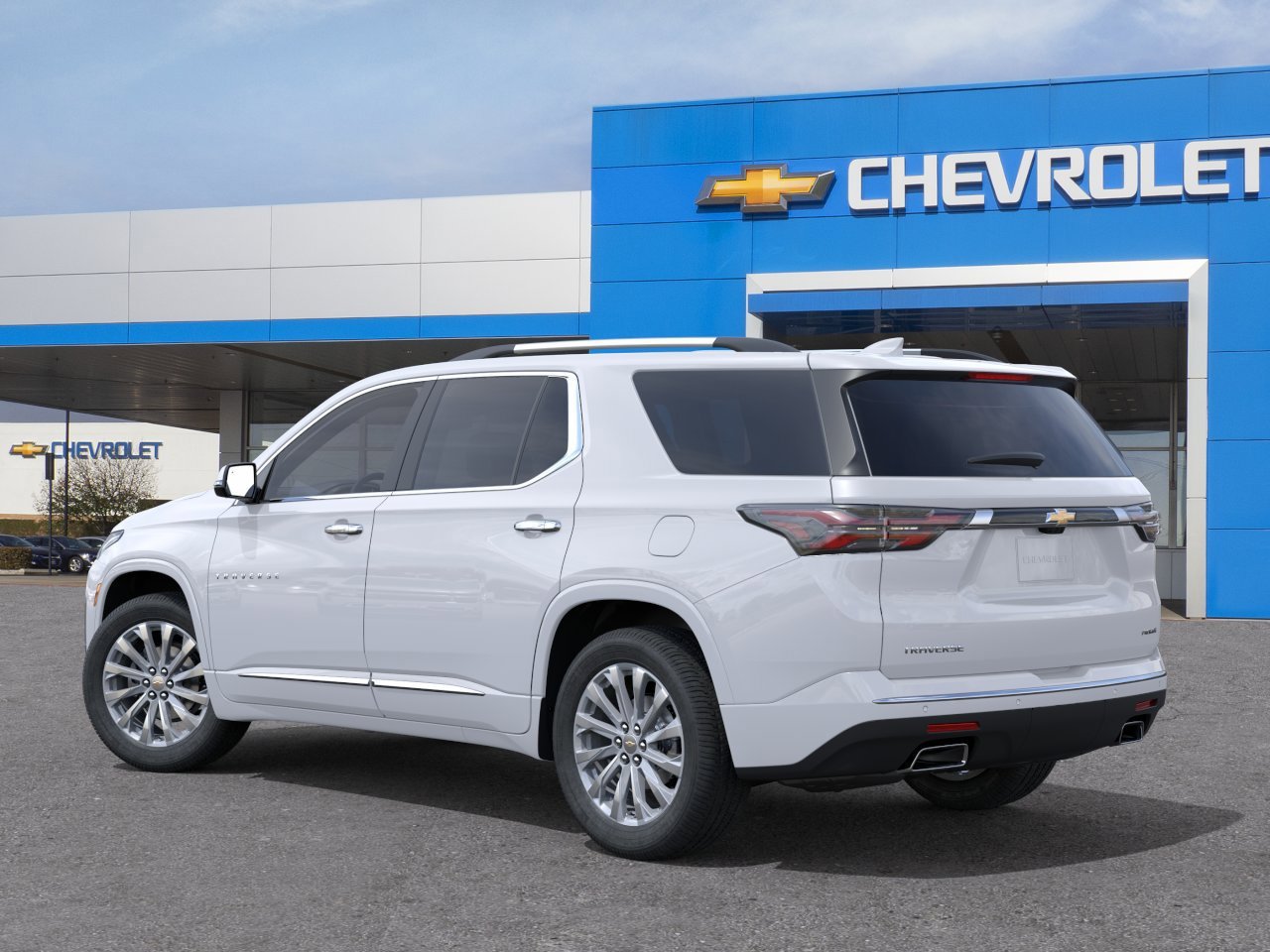 New 2023 Chevrolet Traverse Premier w/ LPO, Floor Liner Package image 3