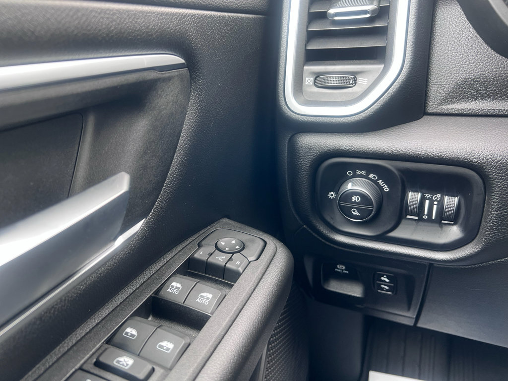 Used 2025 RAM 1500 Big Horn image 27