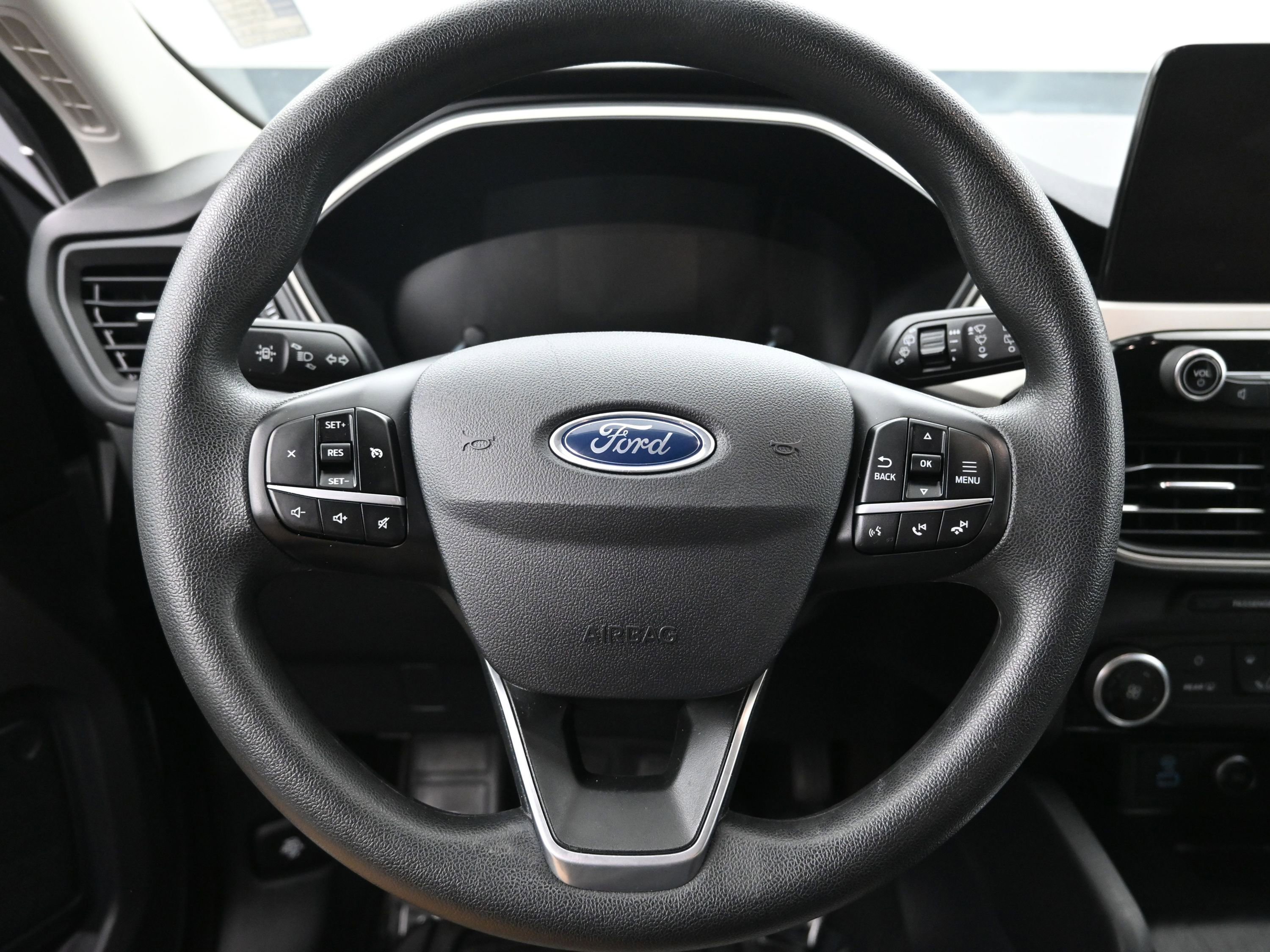Used 2021 Ford Escape SE image 13