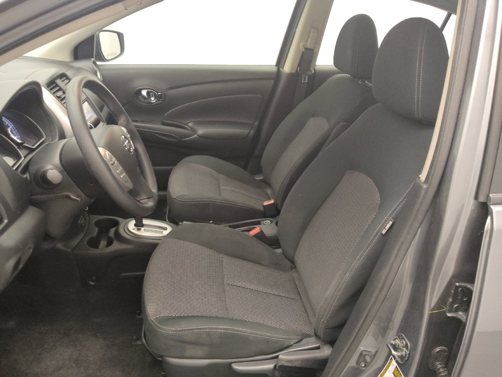 Used 2019 Nissan Versa SV FWD image 17