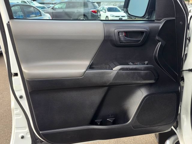 Used 2020 Toyota Tacoma SR w/ SR Convenience Package AWD/4WD image 42