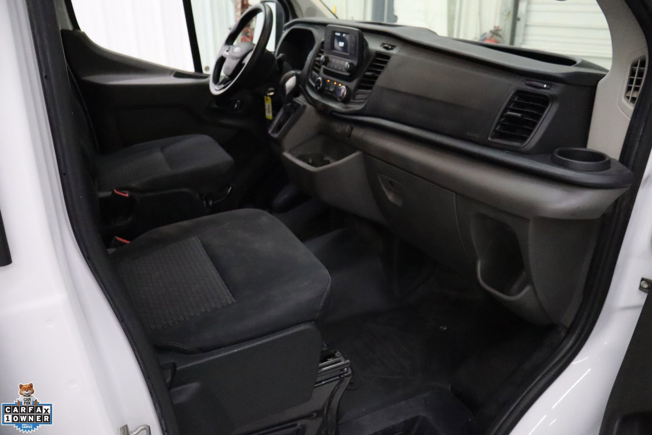 Used 2024 Ford Transit 250 Low Roof w/ Exterior Upgrade Package image 25