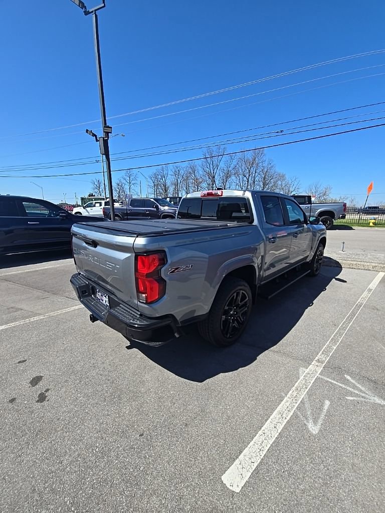 Used 2025 Chevrolet Colorado Z71 w/ Z71 Convenience Package 2 image 4