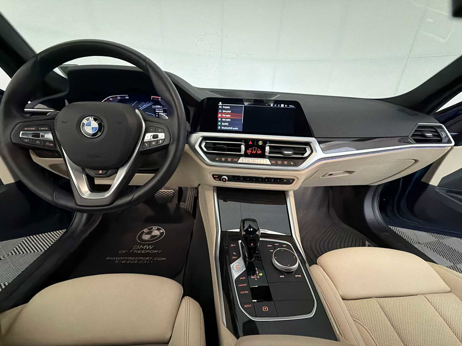 Certified 2022 BMW 330i xDrive Sedan w/ Driving Assistance Package AWD/4WD image 16
