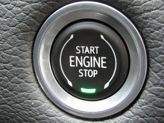 Used 2021 GMC Yukon Denali w/ Denali Premium Package AWD/4WD image 19