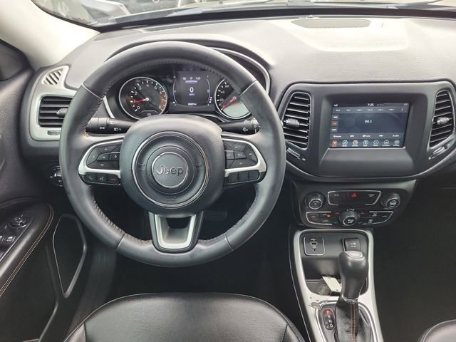 Used 2019 Jeep Compass Latitude image 16