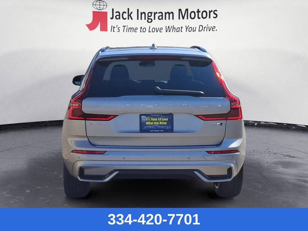 New 2026 Volvo XC60 B5 Plus w/ Protection Package Premier image 4