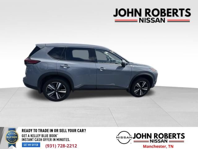 Certified 2025 Nissan Rogue SL FWD image 16