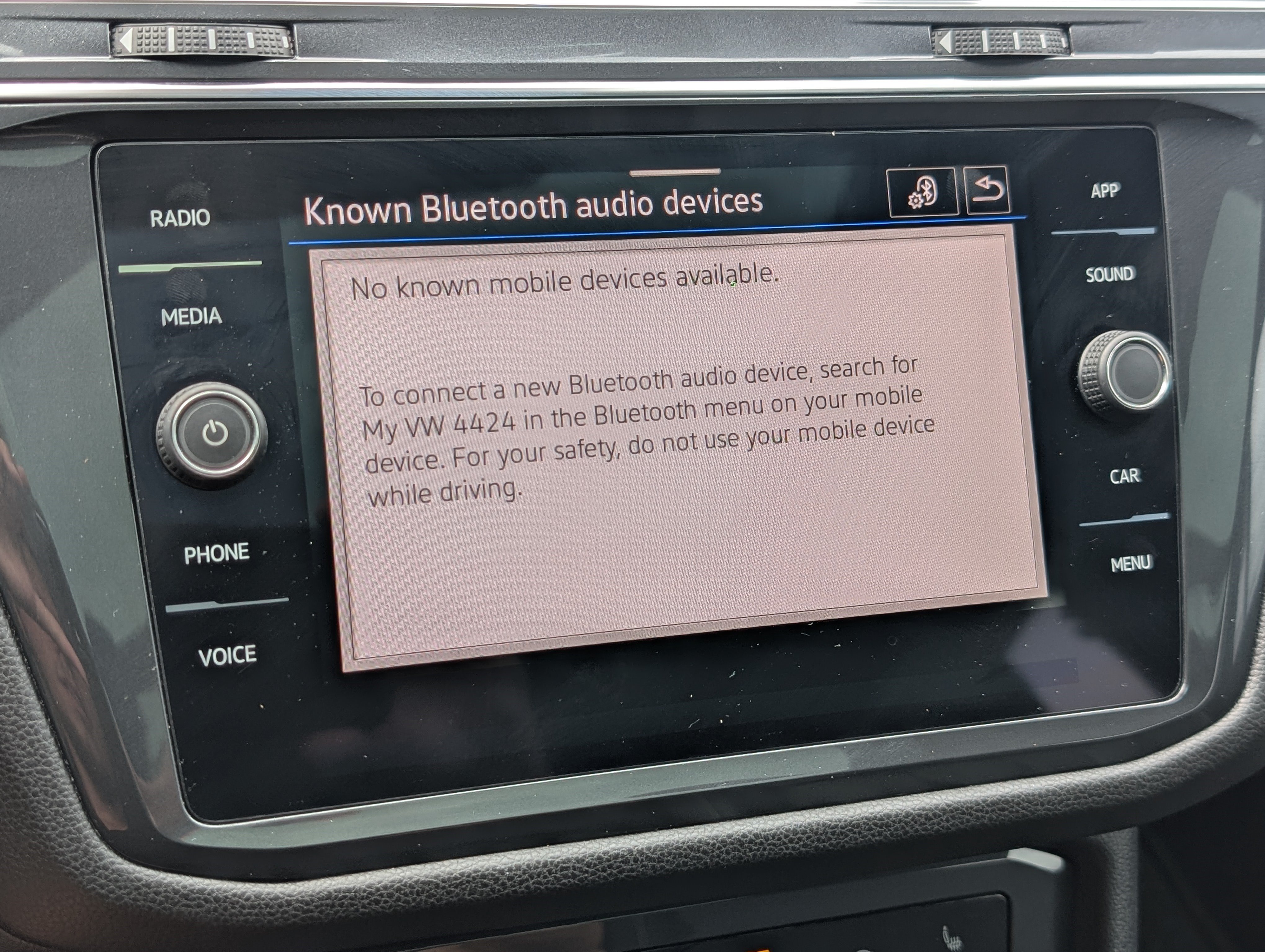 Used 2023 Volkswagen Tiguan SE R-Line FWD image 29