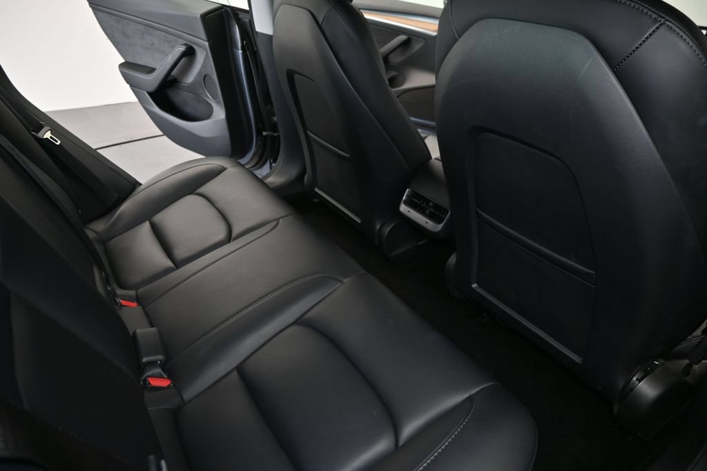 Used 2023 Tesla Model 3 Standard Range RWD image 11
