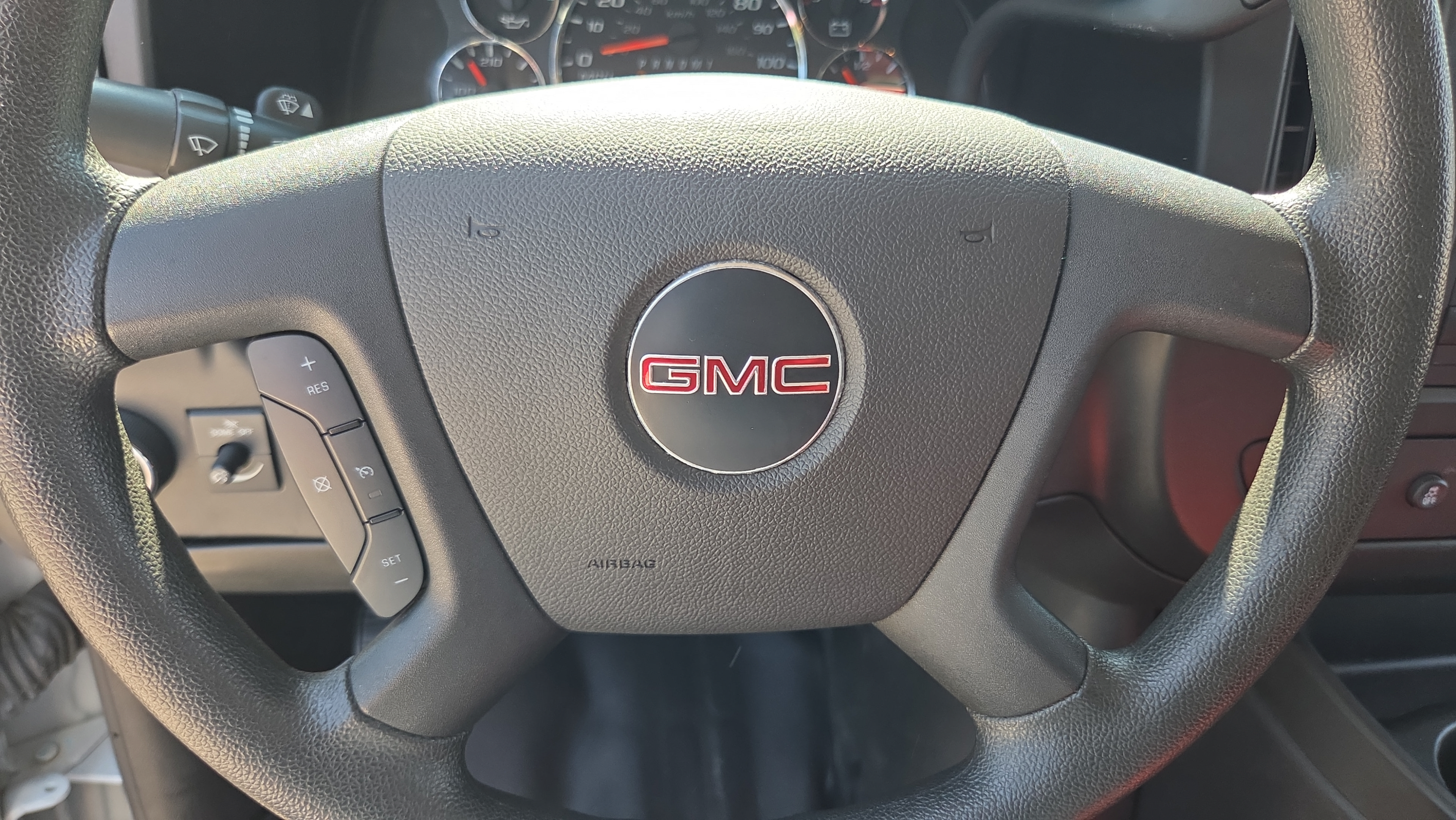 Used 2023 GMC Savana 2500 w/ Driver Convenience Package RWD image 23