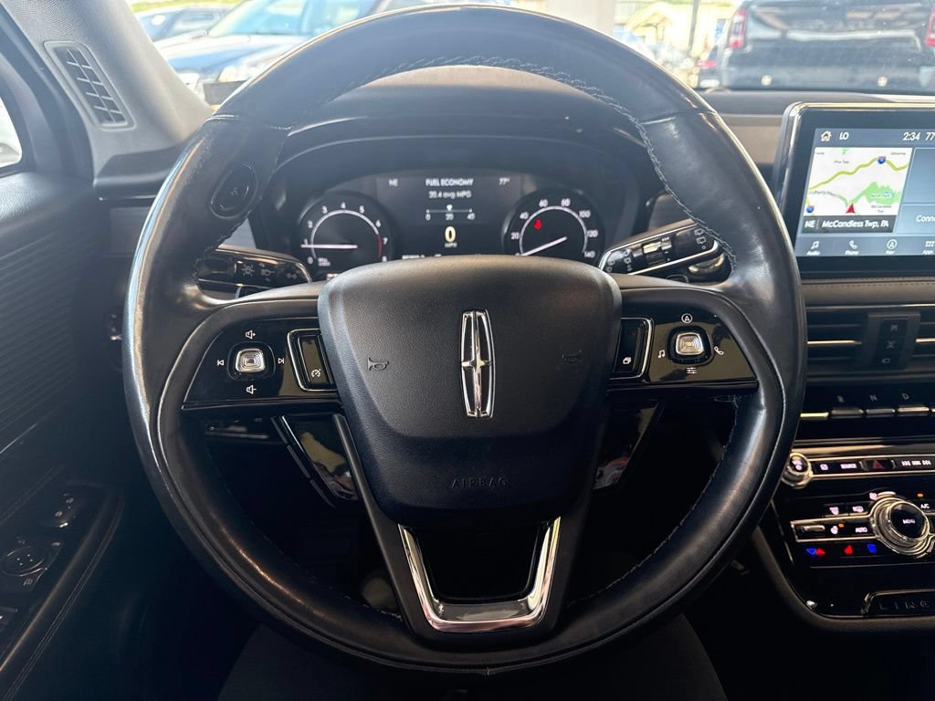 Used 2022 Lincoln Corsair AWD w/ Premium Package image 15
