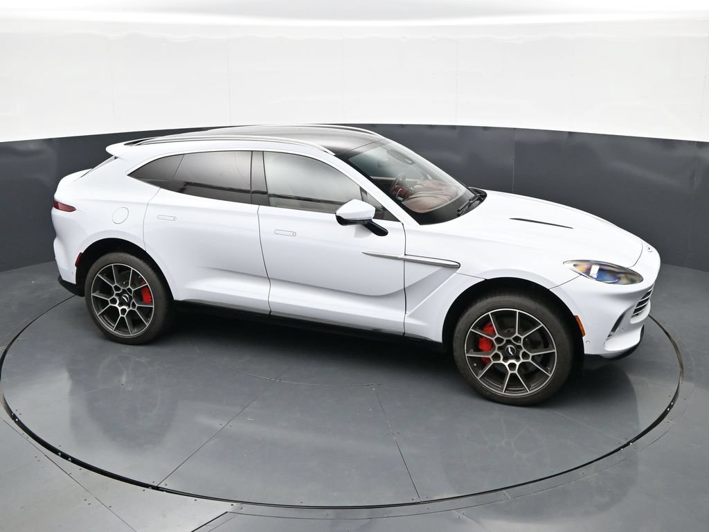 Used 2021 Aston Martin DBX AWD/4WD image 35