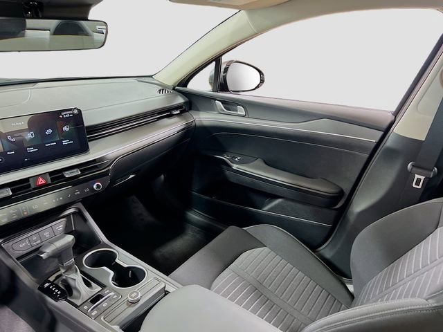 New 2026 Kia K5 LXS image 21