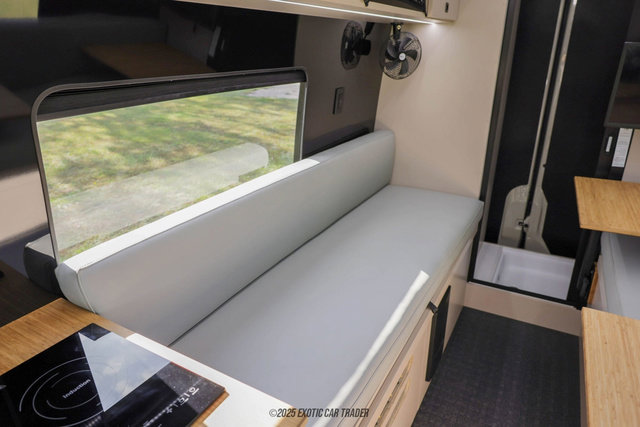 Used 2025 Mercedes-Benz Sprinter 2500 image 99