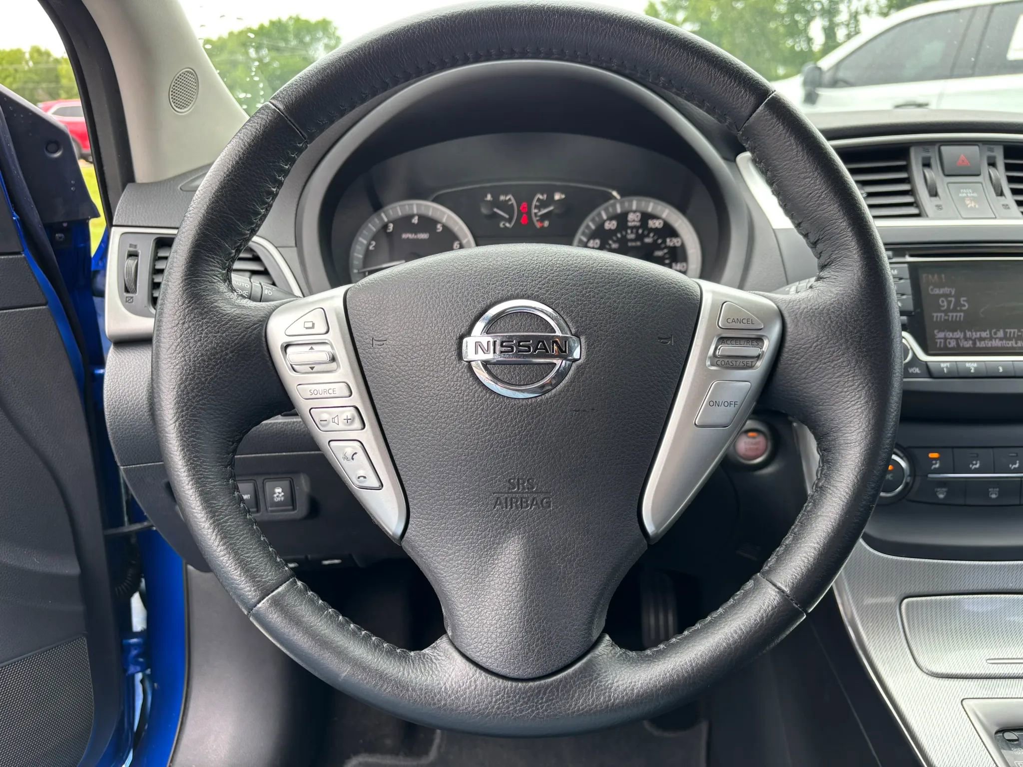 Used 2015 Nissan Sentra SR FWD image 22