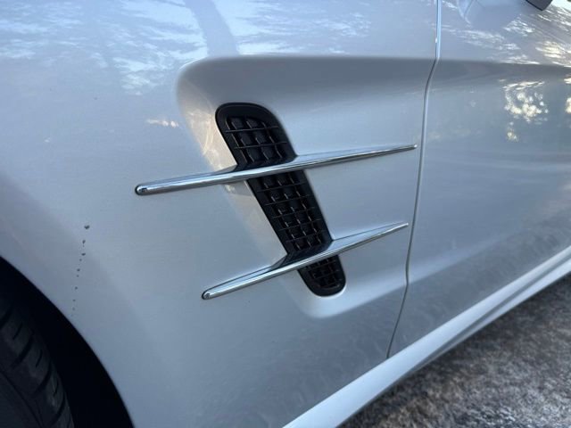 Used 2013 Mercedes-Benz SL 550 image 34
