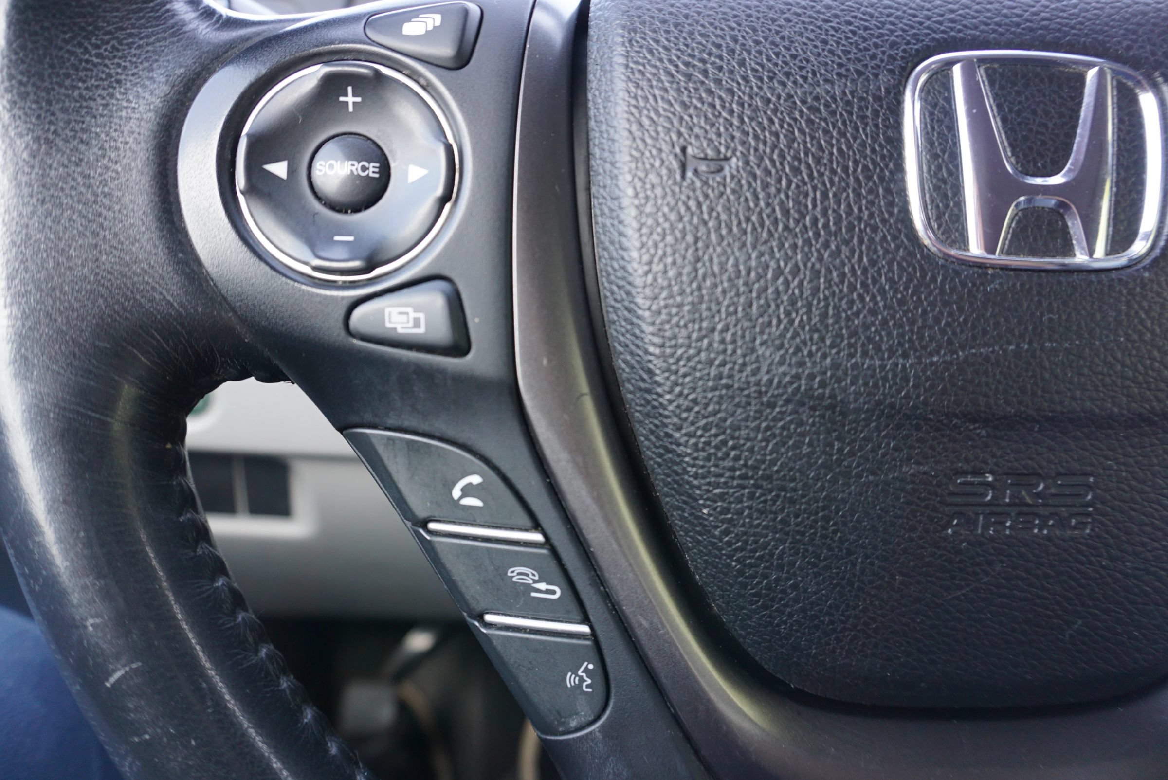 Used 2017 Honda Pilot EX-L image 34