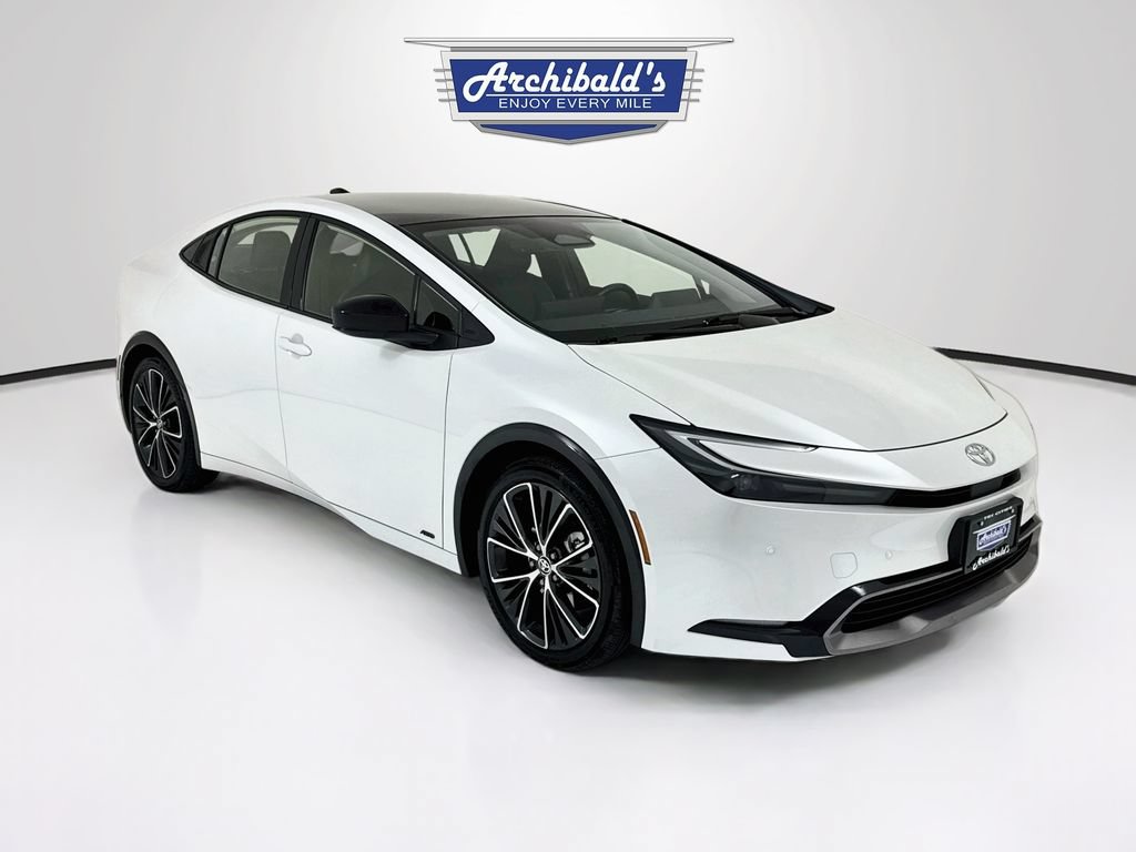 Used 2024 Toyota Prius XLE