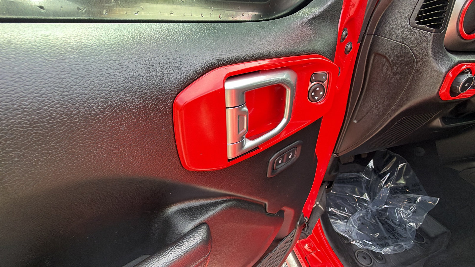Used 2022 Jeep Wrangler Unlimited Sport AWD/4WD image 15