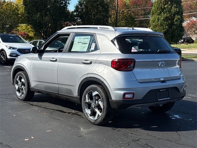 New 2026 Hyundai Venue SEL image 4