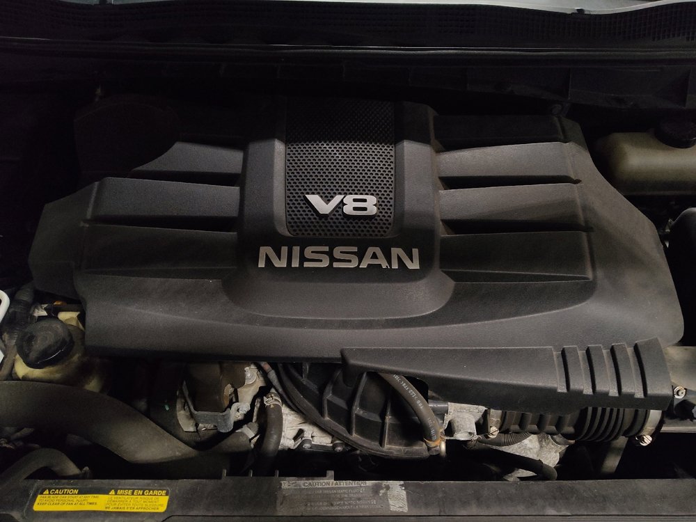 Used 2018 Nissan Titan SV AWD/4WD image 30